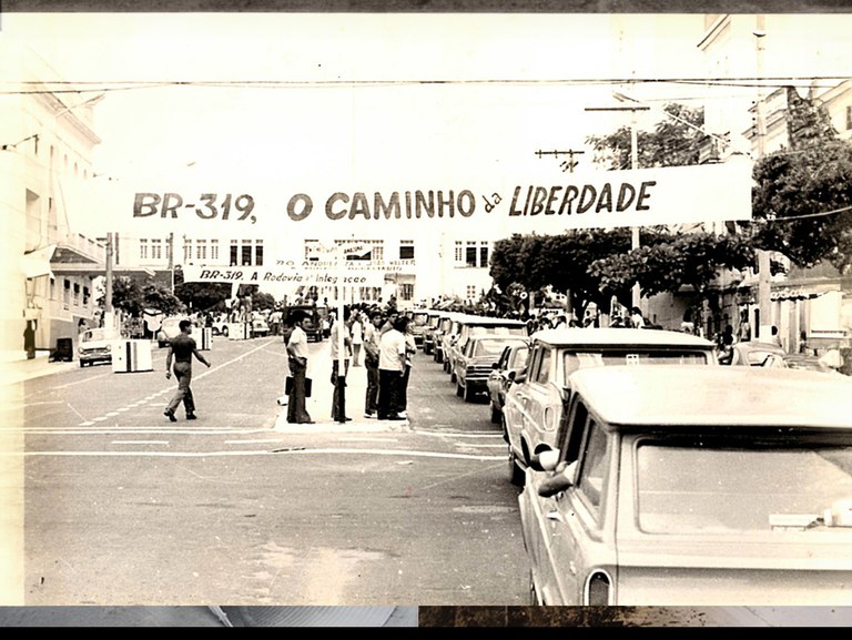 02. passarela aeria-1 inauguracao.jpg