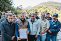 Ministro Renan Filho assina ordem de serviço para construção da nova ponte sobre o rio Caí, em Caxias do Sul