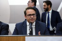 Projetos ferroviários precisam de aporte de recursos do Estado para se desenvolverem, afirma Leonardo Ribeiro