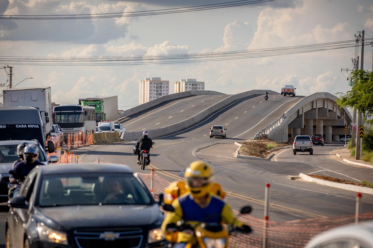 Em Petrolina, as obras estão com 50% dos trabalhos já concluídos. A previsão é de que essas intervenções sejam finalizadas até dezembro de 2025