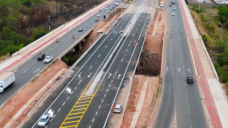 Trecho da travessia urbana de Imperatriz, no Maranhão, que foi entregue nesta terça (25