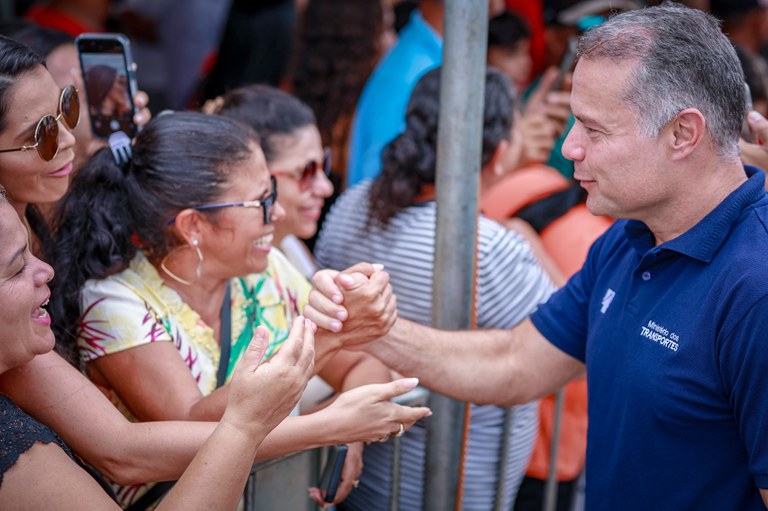 Pavimentação BR-135/BA