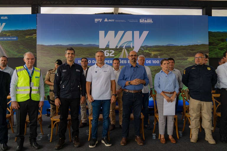 Em Minas Gerais, ministro Renan Filho deu início às obras na Rota do Zebu