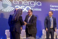 Transição energética nas rodovias: Ministério dos Transportes apresenta projeto para áreas de abastecimento a gás natural para caminhoneiros