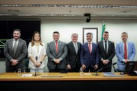 CNH mais acessível: Ministério dos Transportes debate medidas para tornar a emissão da habilitação menos burocrática