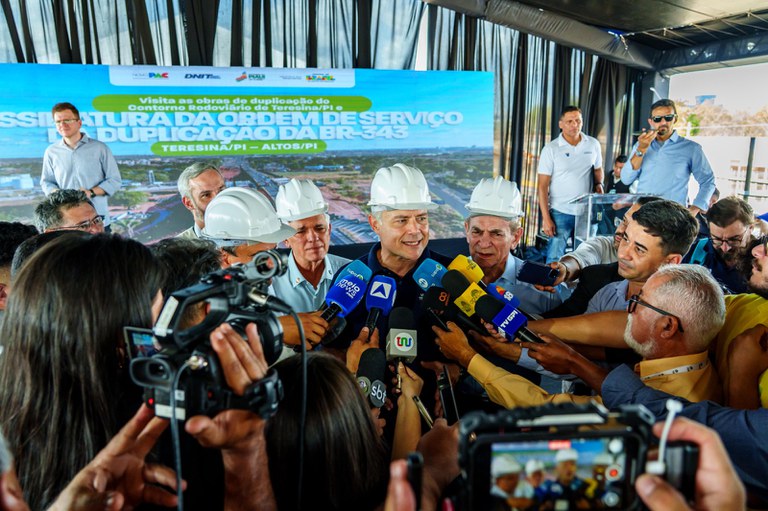 WhatsApp Image 2025-09-05 at 15.35.06 (1).jpeg