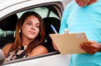 Autoescolas terão série de benefícios com projeto que busca democratizar acesso à CNH