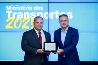 Ministro dos Transportes é homenageado pelo avanço na agenda de integridade no setor