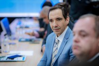 “Estamos lançando a primeira Política Nacional de Outorgas Ferroviárias e a maior carteira ferroviária da história recente do país”, diz Renan Filho