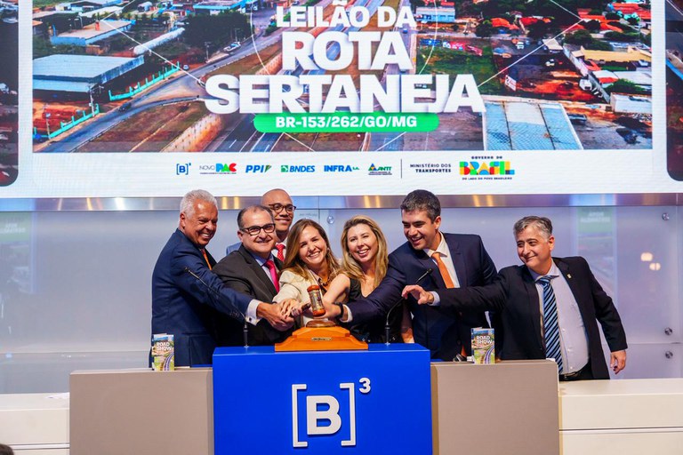 WhatsApp Image 2025-11-06 at 16.49.54.jpeg