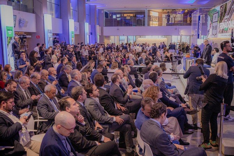 WhatsApp Image 2025-12-11 at 16.34.00.jpeg