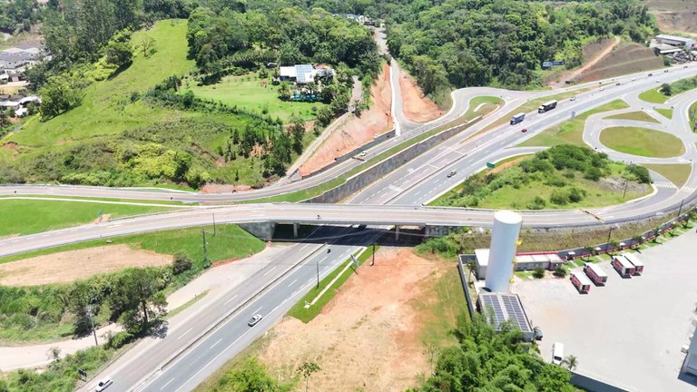 Vale do Itajaí recebe novo viaduto na BR-470/SC com investimento de R$ 17,5 milhões