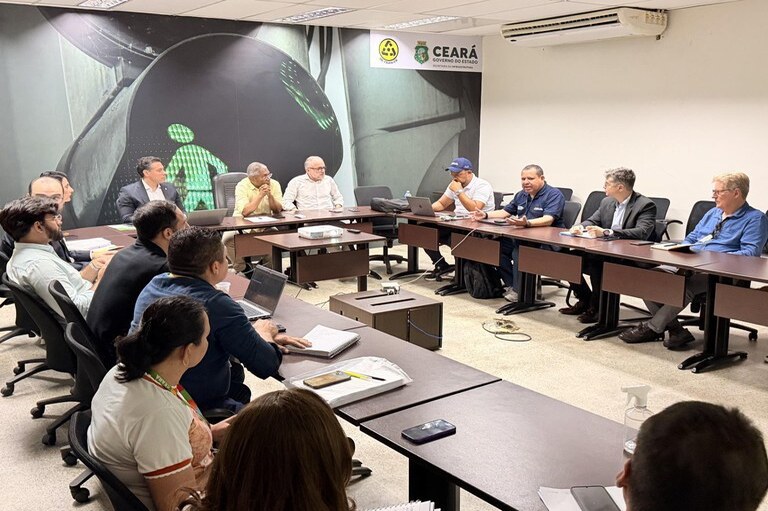 Membros da CGU e Senatran acompanham implementação do programa CNH do Brasil no Detran do Ceará