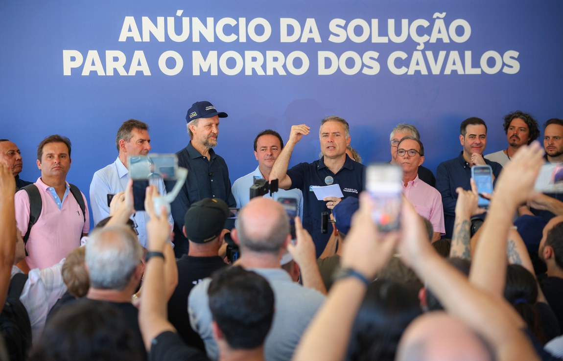 Anúncio foi feito nesta quarta (28), durante caravana "Na Boleia do Brasil"; projeto destrava trecho mais crítico da BR-101/SC