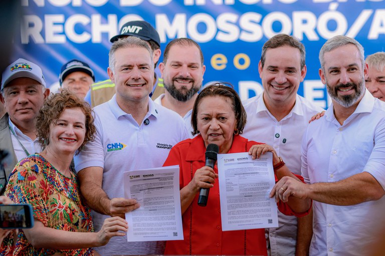 Renan Filho autoriza o início das obras de duplicação da BR-304/RN, no trecho entre Mossoró e Assú, com investimento de R$ 375,5 milhões. - Foto: Marcio Ferreira/MT