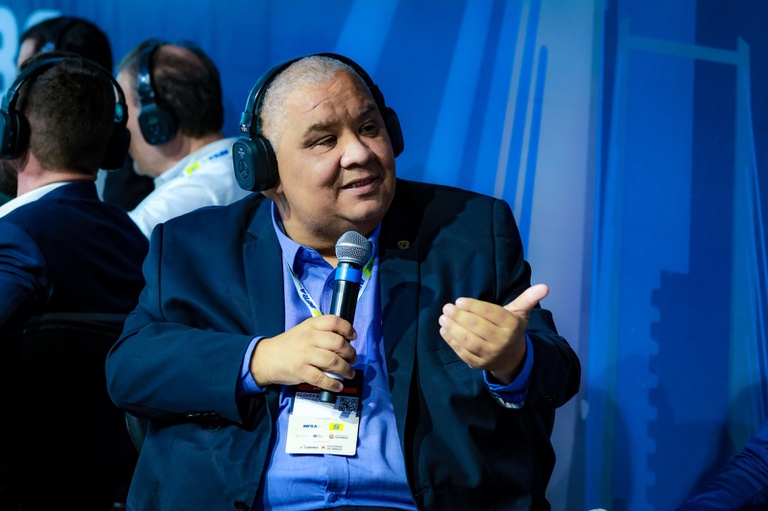 O subsecretário de Sustentabilidade, Cloves Benevides, ressaltou o papel estratégico do setor de transportes no processo de descarbonização do Brasil