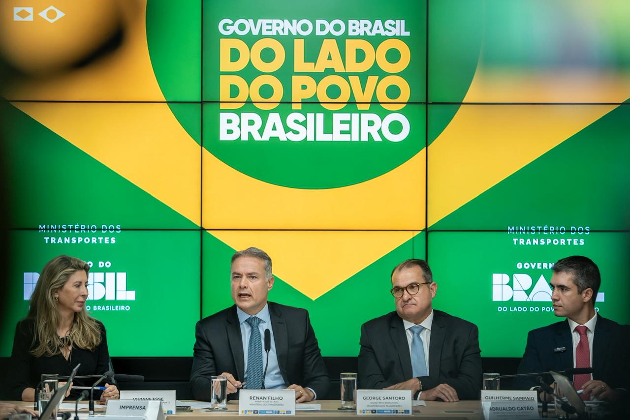 Ministro Renan Filho detalhou reforço no controle do piso mínimo e novas ações para proteger a renda de caminhoneiros