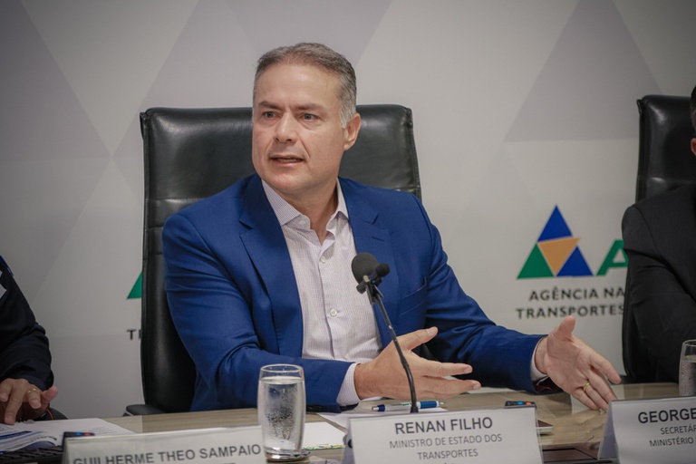 Ministério dos Transportes e ANTT apresentam, em coletiva à imprensa, resoluções que vão reforçar a fiscalização e o cumprimento do frete mínimo