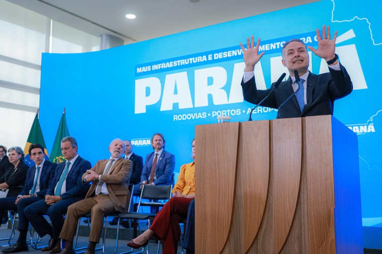 NO_PARANA_PRESIDENTE_LULA_E_MINISTRO_RENAN_FILHO_AUTORIZAM_OBRAS_DO_CONTORNO_SUL_METROPOLITANO_DE_MARINGA_E_DE_TRECHO_DA_ESTRADA_BOIADEIRA (31).jpeg