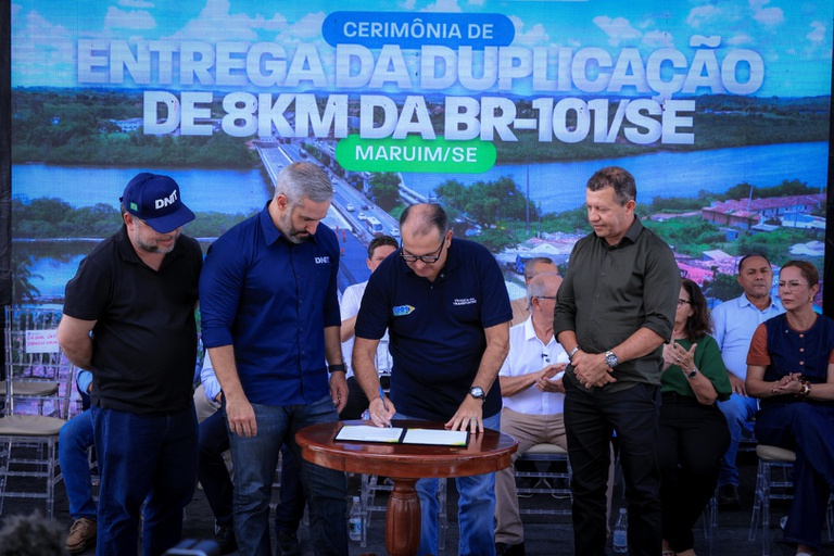 Duplicação de trecho na BR-101/SE e investimentos em Sergipe