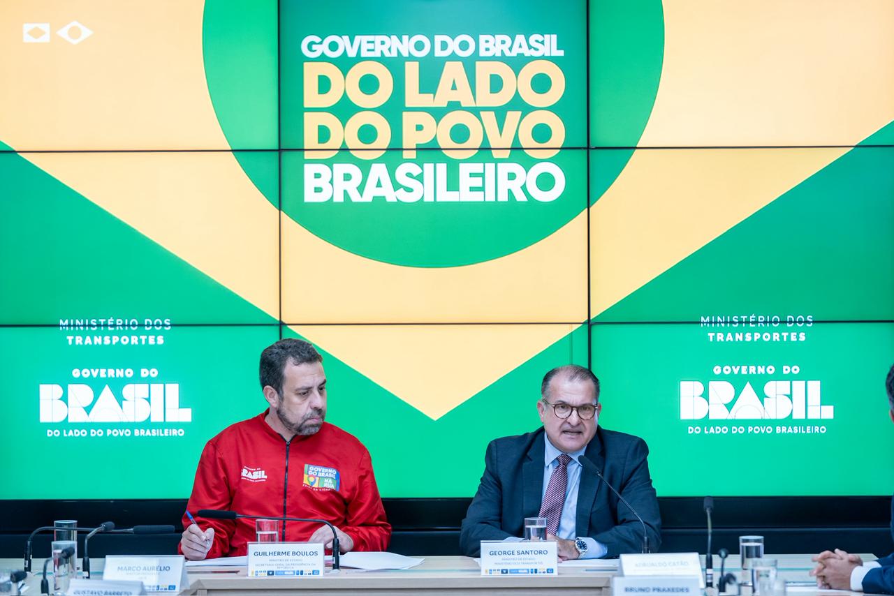 Usuários que regularizarem a situação não terão de pagar multa e nem receberão pontos na carteira. Objetivo é garantir direitos dos motoristas na transição para a nova modalidade de pedágios