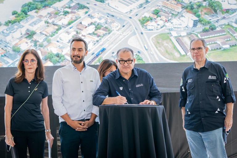 Entrega de Complexo Viário em Barra do Piraí RJ