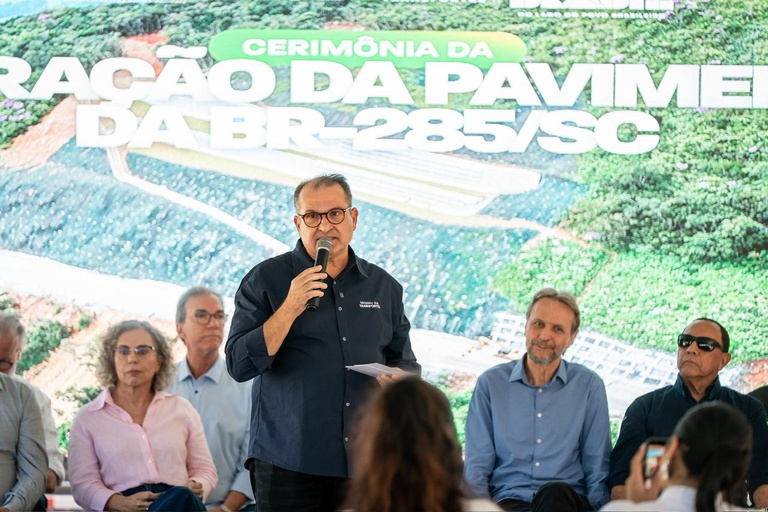 Ministro dos Transportes, George Santoro, entrega trecho com 22 km de implantação e pavimentação na BR-285 Serra da Rocinha (SC)