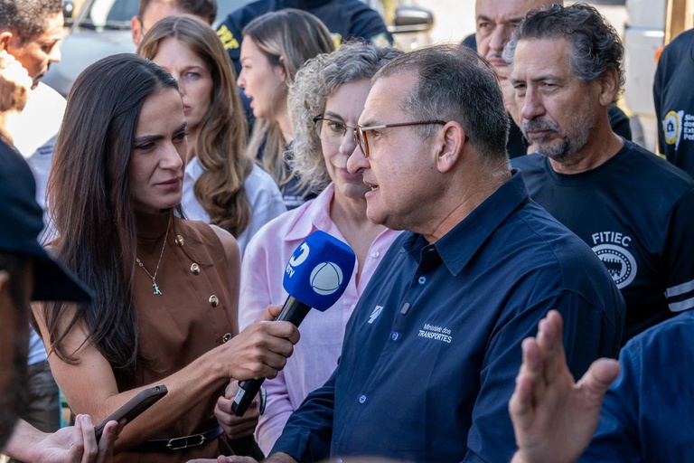 Ministro dos Transportes, George Santoro, entrega trecho com 22 km de implantação e pavimentação na BR-285 Serra da Rocinha (SC)
