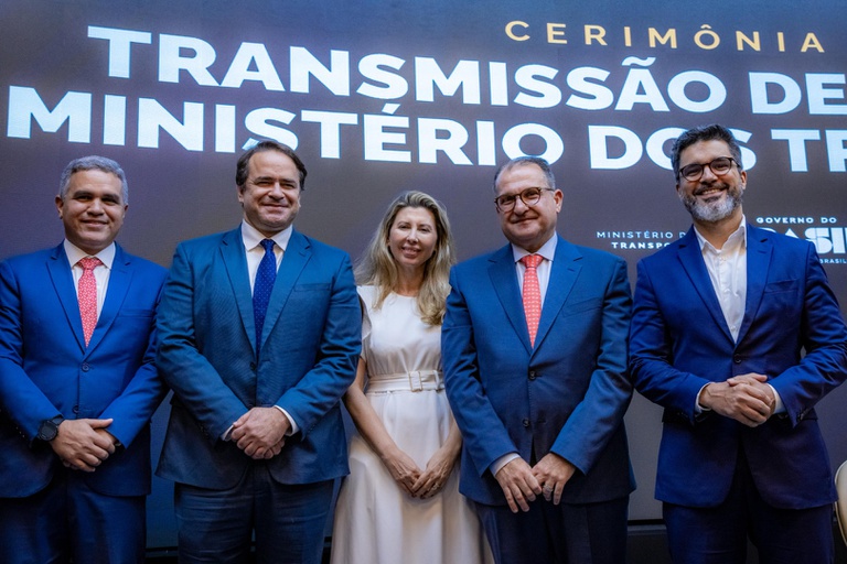 Renan Filho se despede do Ministério dos Transportes e George Santoro ex-secretário-executivo assume a pasta