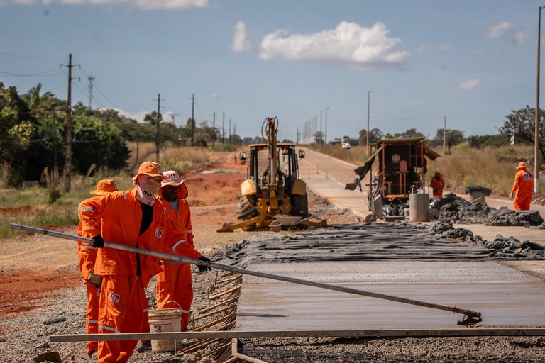 obras de duplicação da BR-080