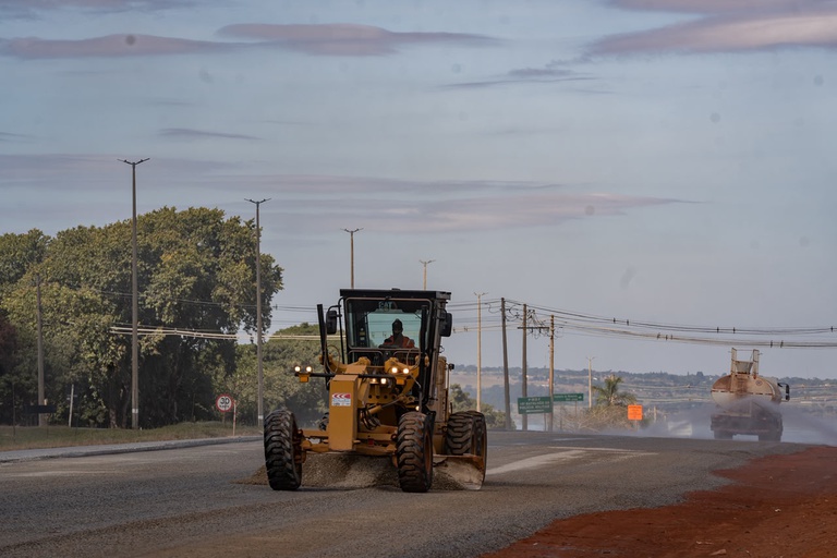 obras de duplicação da BR-080