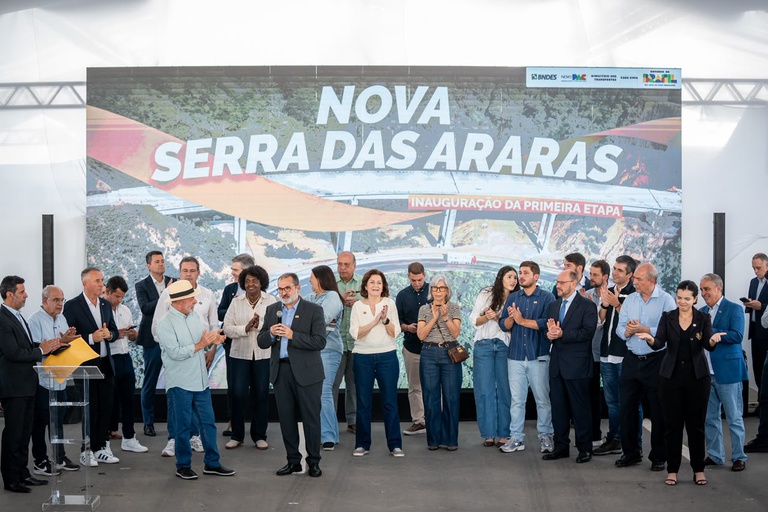 Nova Serra das Araras BR-116/RJ/SP