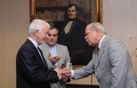 Ministro César Borges recebe embaixador do Irã para negociar acordos de infraestrutura e logística