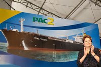 Presidenta destaca geração de 60 mil empregos na indústria naval