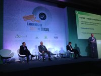 Secretário Executivo destaca em seminário novos caminhos para o escoamento da safra no Brasil