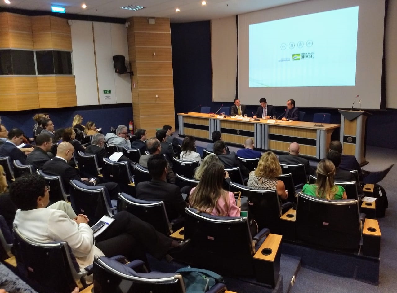 comit-tcnico-de-ouvidoriasminfra---05-e-06062019---foto-fbio-araujominfra_48015399851_o.jpg
