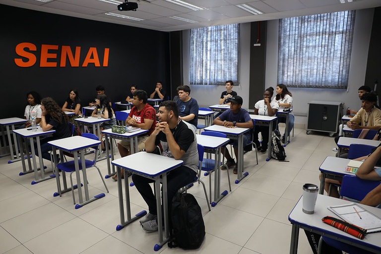 Aprendizes do Estação Educar 2025