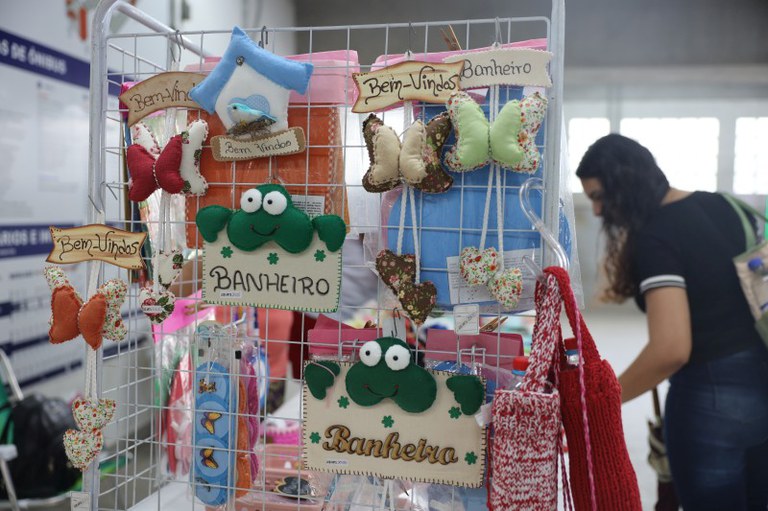 Feira de Economia Solidária na Estação Novo Hamburgo