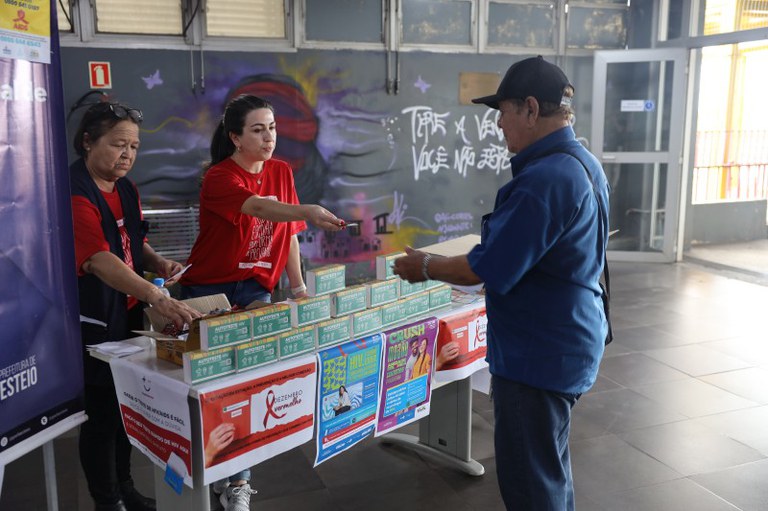 Dia Mundial de Luta contra a Aids, Estação Esteio