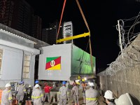 Trensurb recebe eletrocentro com tecnologia internacional para modernizar sistema de energia