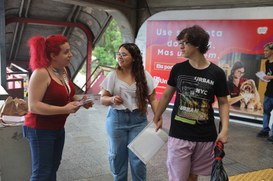 Em atividades alusivas ao Dia Nacional da Visibilidade Trans, Estação Canoas contou com distribuição de material informativo, enquanto auditório da empresa recebeu roda de conversa.