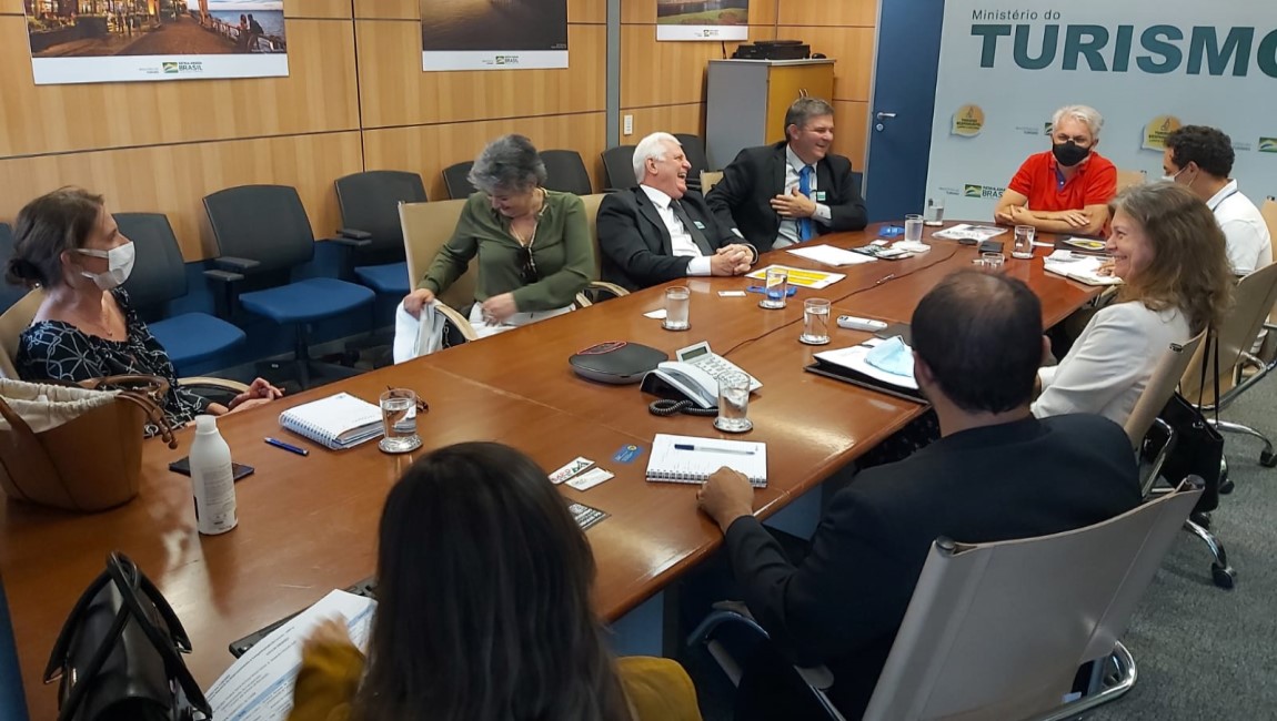 Ministério do Turismo recebe demandas para o desenvolvimento do Caravanismo no país