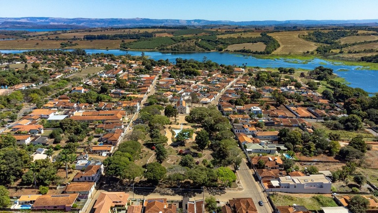 MTur delfinopolis.jpg