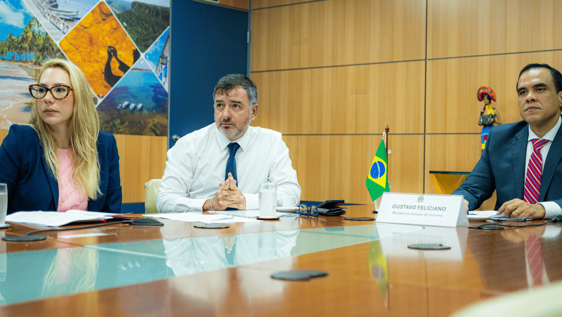 Entre os temas, ministro e ministra do Turismo dos dois países debateram conectividade aérea, intercâmbio de informações e capacitação no setor turístico.