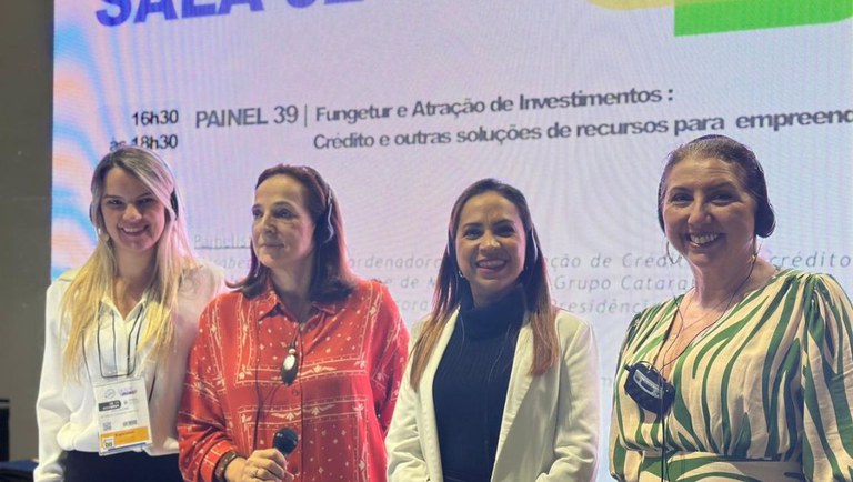 FOTO FUNGETUR SALÃO 01.jpg