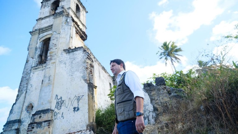 Ruínas da Igreja de São Bento em Abreu e Lima (PE)