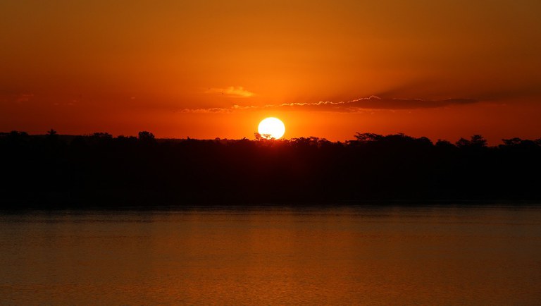 Foto da Semana: pôr do sol no Rio Tocantins, em Imperatriz (MA)