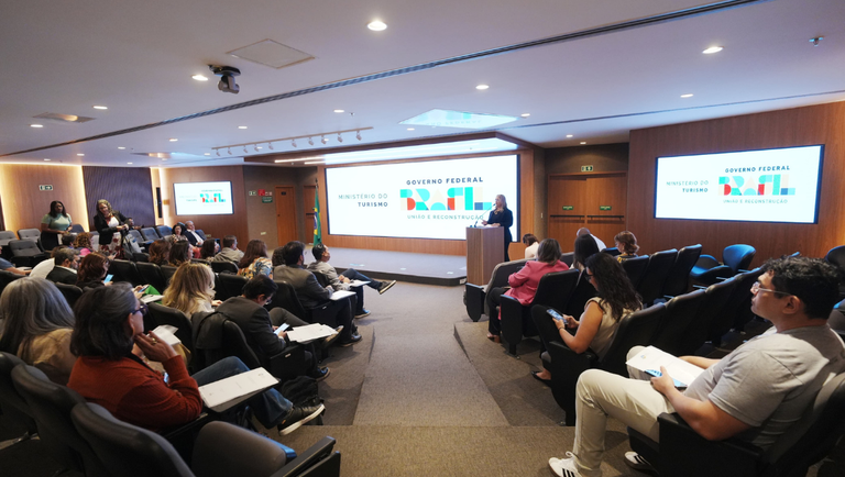 Ministério do Turismo amplia debate sobre regionalização do turismo na 35ª reunião dos interlocutores estaduais do PRT