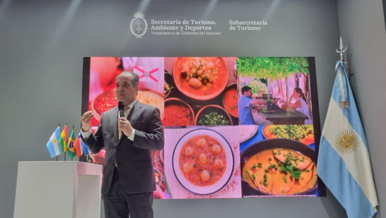 Ministério do Turismo assina declaração para o desenvolvimento do Turismo Gastronômico no Mercosul e Chile