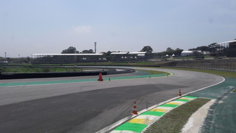 25.03.21_Agência Brasil_Interlagos.jpg